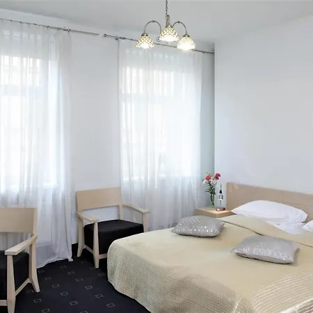 Rija 4*